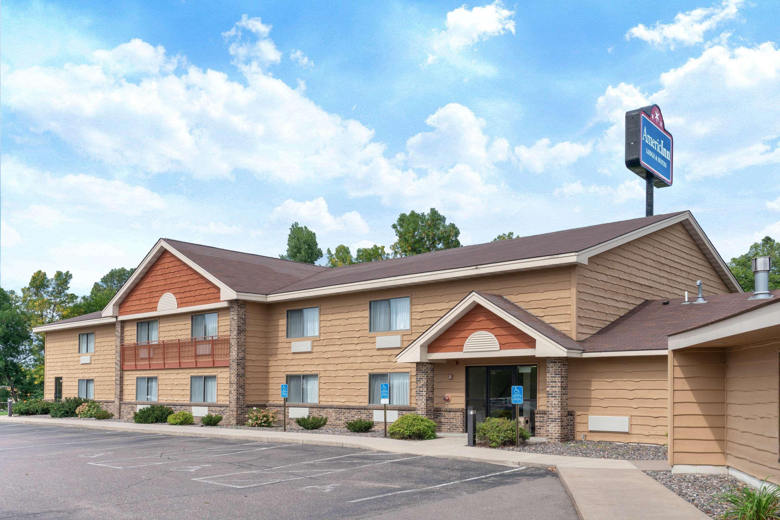 Americinn By Wyndham Rogers Экстерьер фото