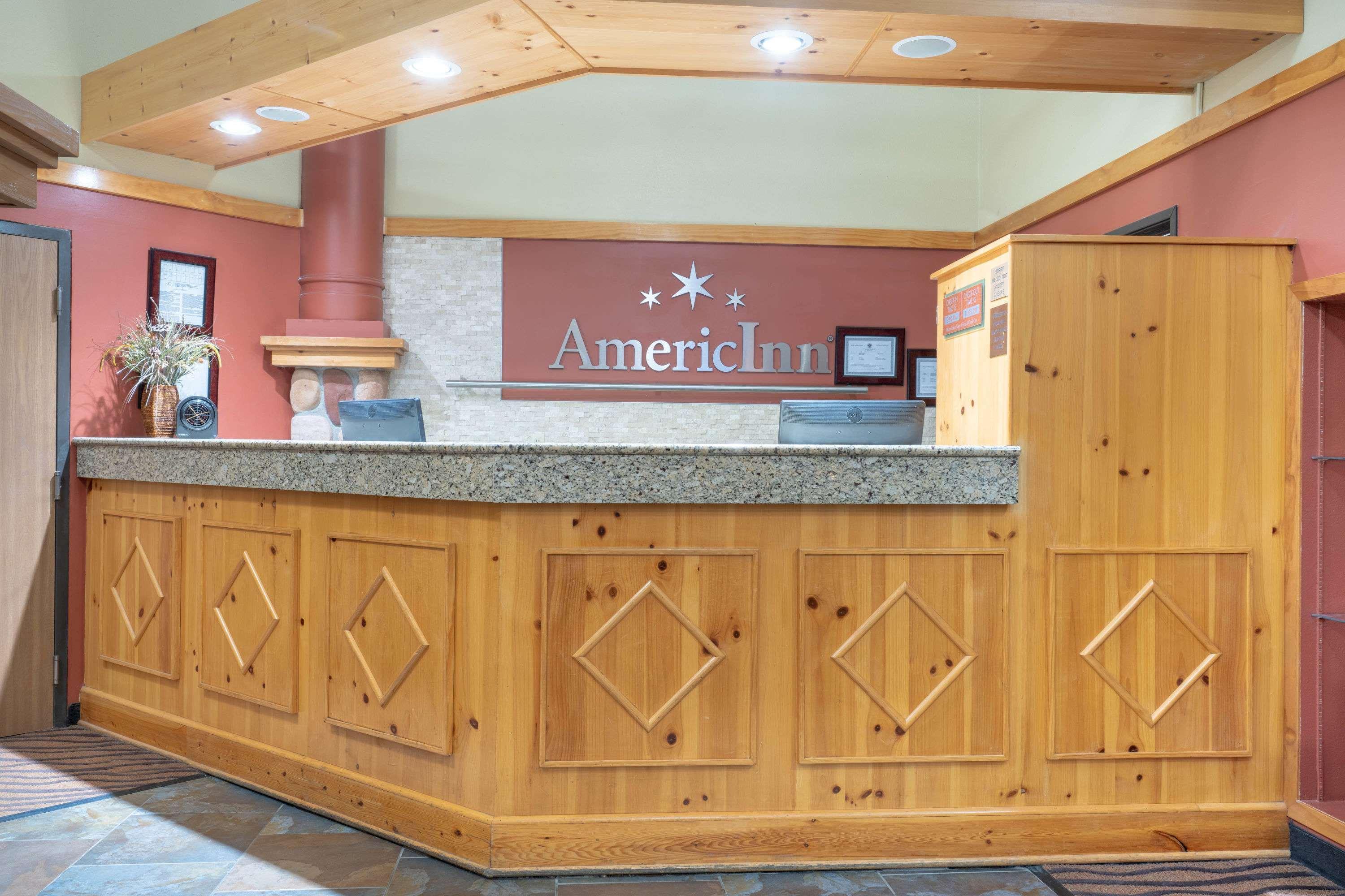 Americinn By Wyndham Rogers Экстерьер фото
